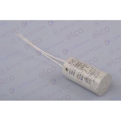 Конденсатор Ariston 61000652-10
